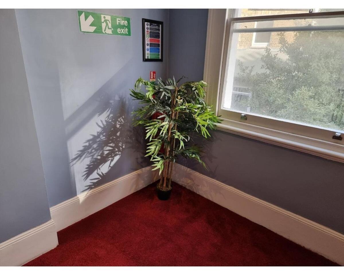 F302-3Rd Floor Studio For 2 Near Hyde Park Лондон Екстериор снимка